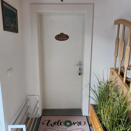 Reich Apartment