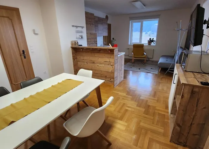 Reich Hirschegg (Styria)